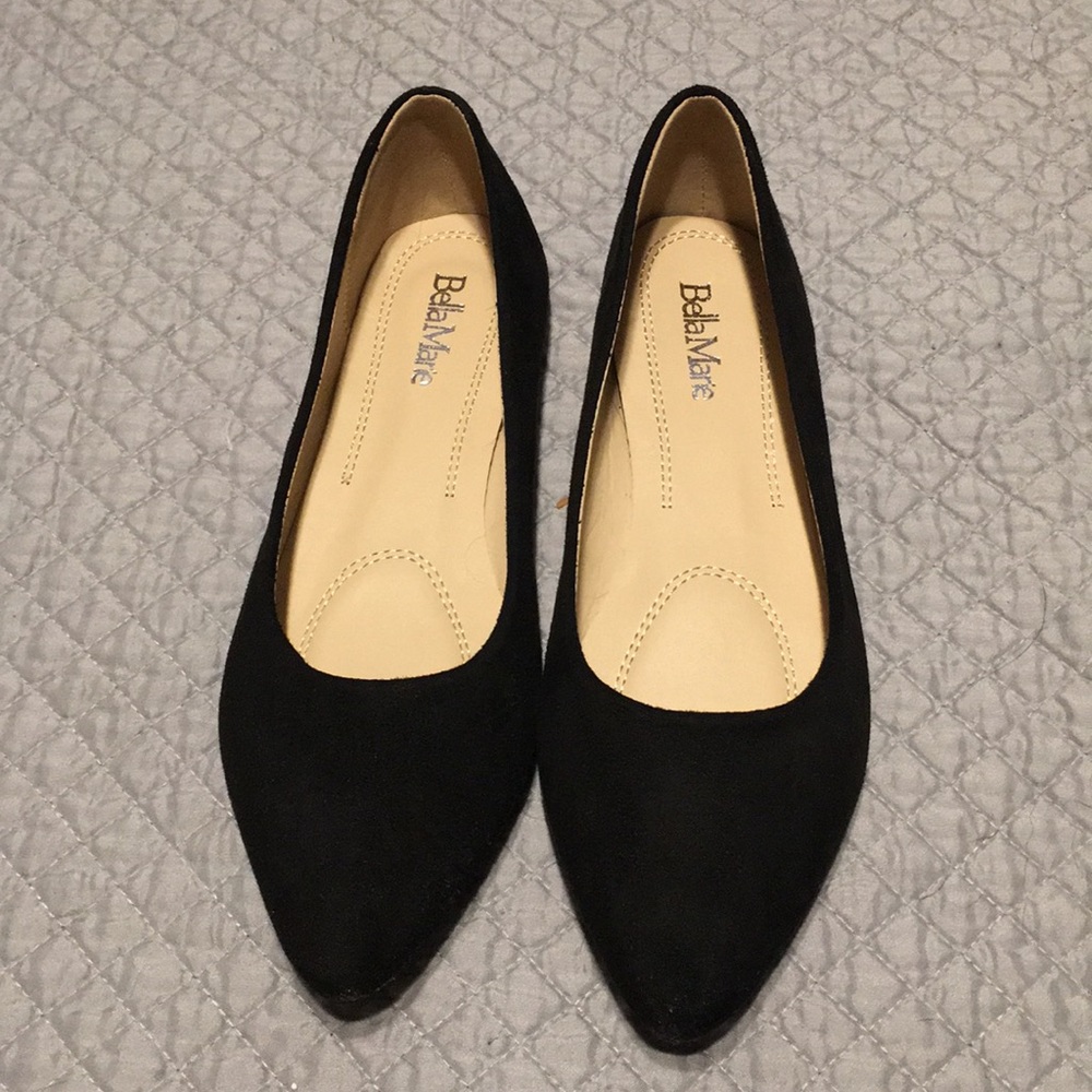 Black pointed toe faux suede flats